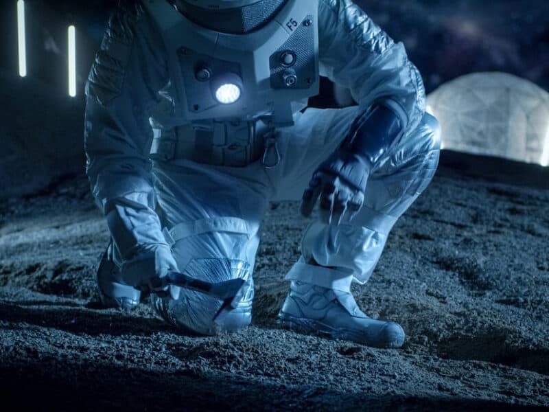 Astronautas podrían utilizar suelo de los asteroides para cultivar alimentos en el espacio