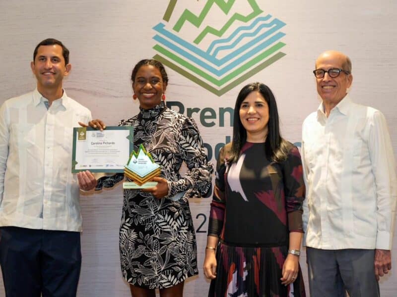 Periodistas de Listín Diario, Diario Libre, El Dinero, CDN y Bávaro News ganan Premio Periodismo Ambiental 2021- 2022