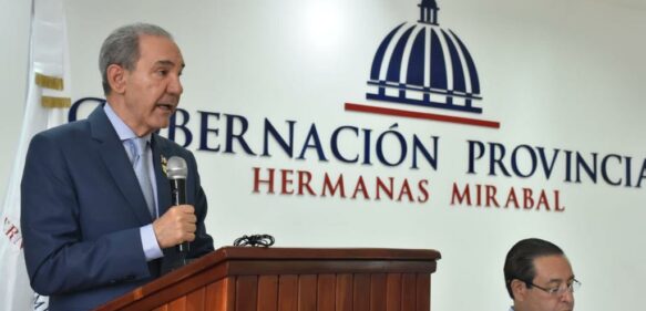 García Fermín cita logros de su gestión al frente del Mescyt y recibe reconocimientos de instituciones