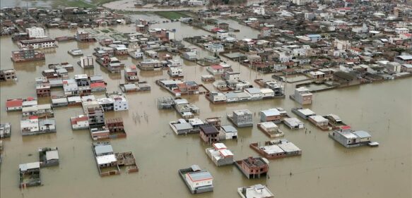 Inundaciones en el sur de Irán dejan al menos 21 muertos