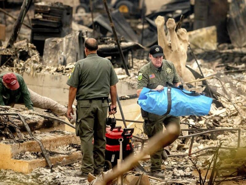 El número de muertos en la zona de incendios forestales del norte de California aumenta a 4