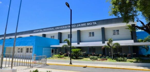 Piden a director del SNS a que habilite área de UCI en hospital Jaime Mota