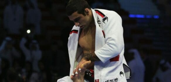 Policía mata de un tiro en la cabeza al campeón mundial de jiu-jitsu Leandro Lo