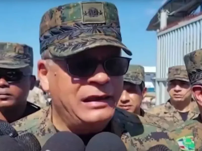 Jefe del Ejército realiza recorrido en zona fronteriza de Dajabón