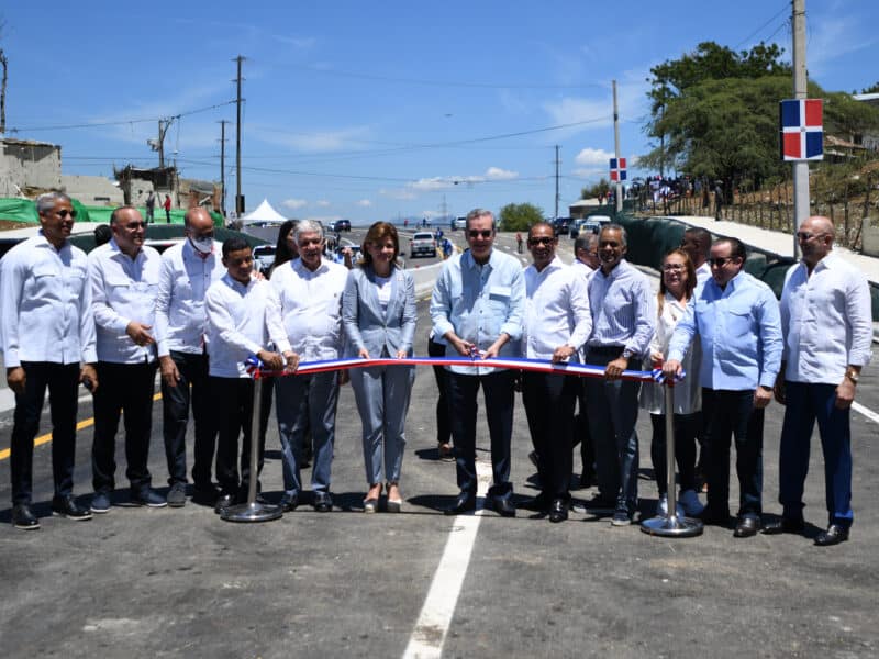 Presidente Abinader inaugura prolongación de la avenida de Circunvalación en Santiago