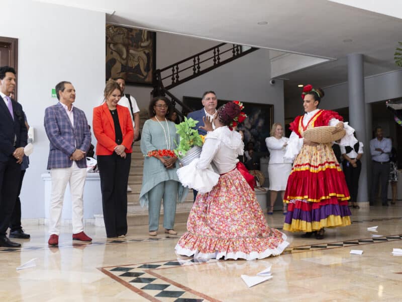 Cultura celebra a ritmo de merengue el Día Mundial del Folklore