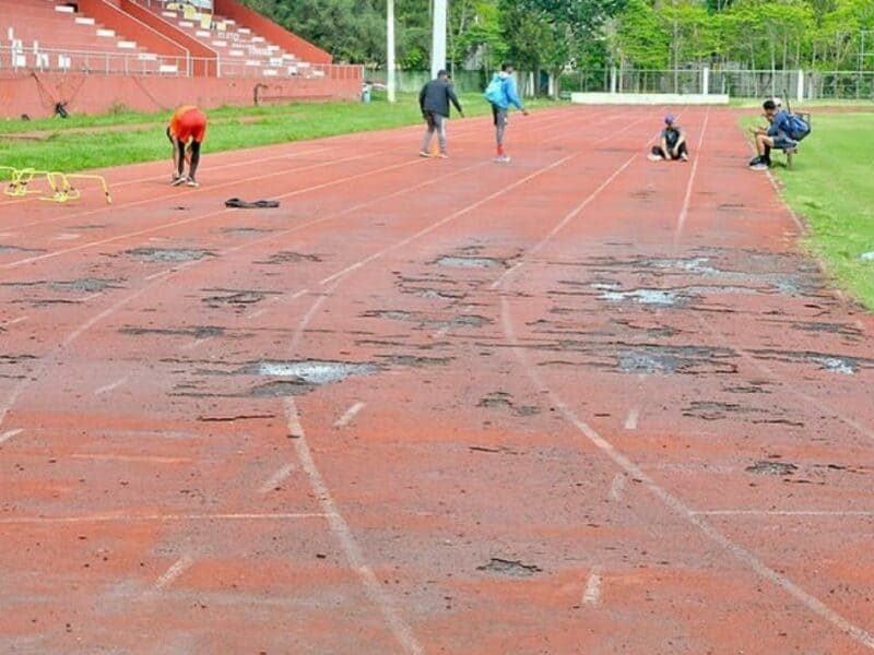 Deportes iniciará licitación para reparación de pistas de atletismo del Centro Olímpico