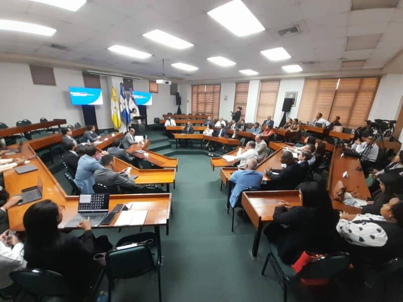 Comisión Legislativa de la SCJ celebra primer encuentro sobre proyecto de Ley de Uso de Medios Digitales en el Poder Judicial