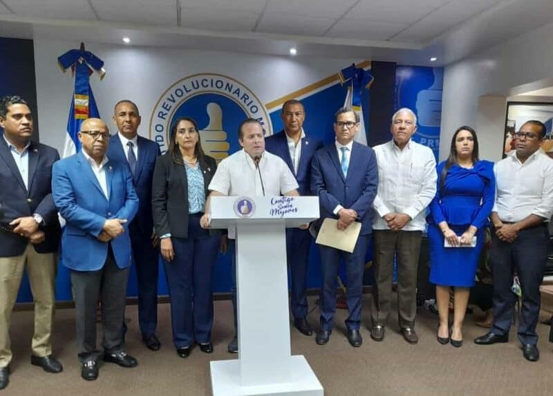 PRM ratificó a los presidentes de ambas cámaras legislativas, Alfredo Pacheco y Eduardo Estrella