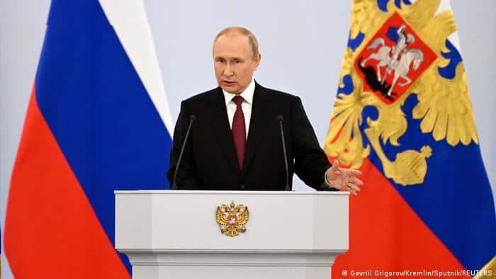 Putin llama a Ucrania a poner fin a la guerra y volver a mesa de negociaciones