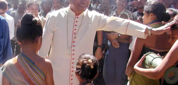 El obispo de Timor Oriental acusado de abusos sexuales por varios hombres