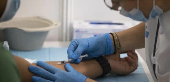 Estados Unidos impulsa la vacunación sin cita para frenar la viruela del mono