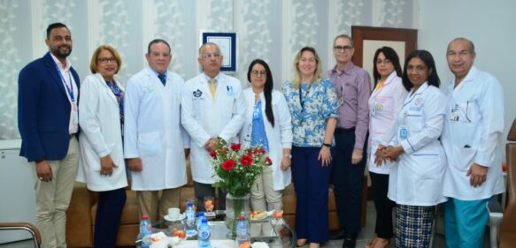 Director hospital Vinicio Calventi sostiene encuentro con académicos UNPHU