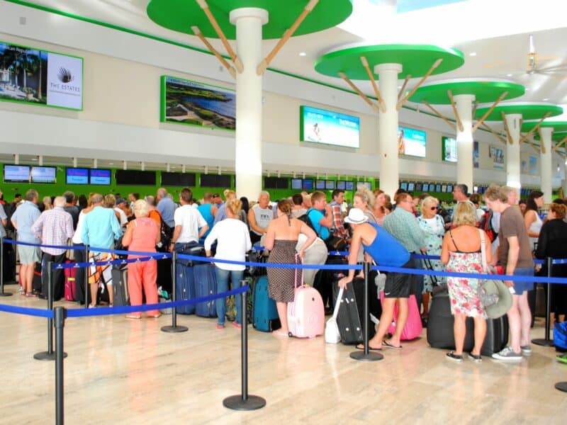 Aeropuerto Punta Cana dice colaborará con autoridades para esclarecer caso de colocación de droga a una  pasajera