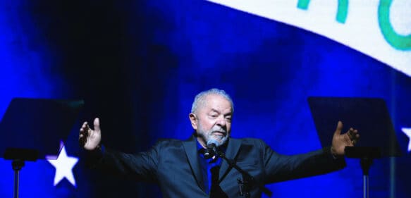 Lula vence en una primera vuelta de infarto y enfrentará a un Bolsonaro duro de roer