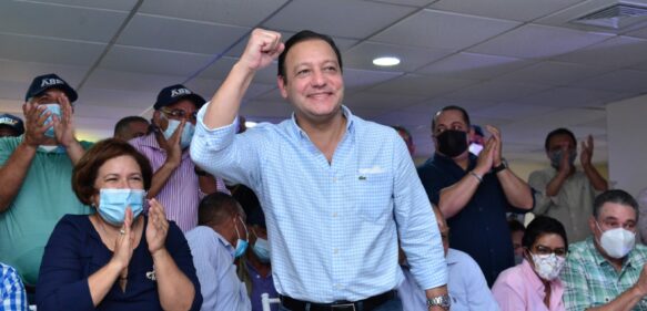 PLD proclama Abel Martínez como su candidato presidencial para 2024