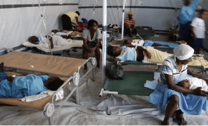 Brote diarreico en frontera con Haití activa alarmas en RD