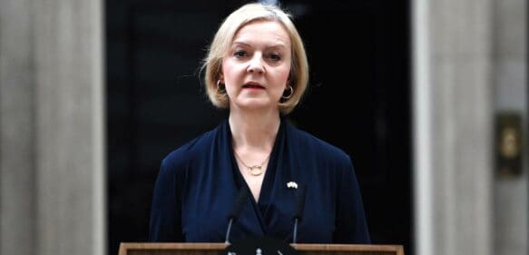 Liz Truss renuncia como primera ministra del Reino Unido