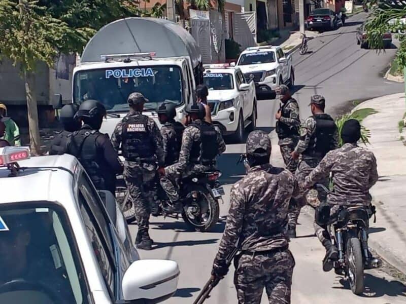 Policía Nacional detiene 25 personas durante operativos en Enriquillo