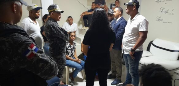 PN da seguimiento al caso de joven asesinado en Gaspar Hernández