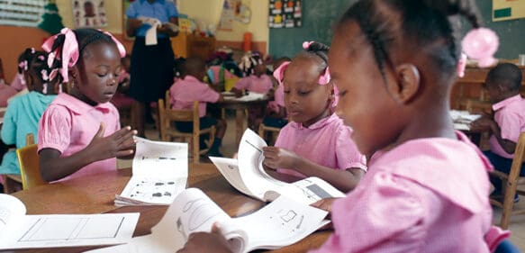 Cooperación española y UNICEF reconstruyen 4 escuelas públicas en Haití