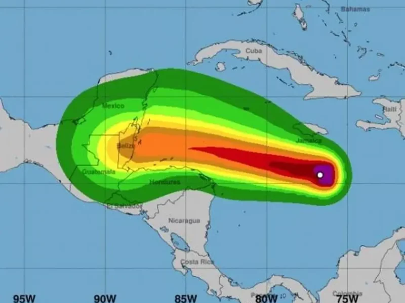 Se forma tormenta tropical Lisa, que tiene en alerta a Jamaica