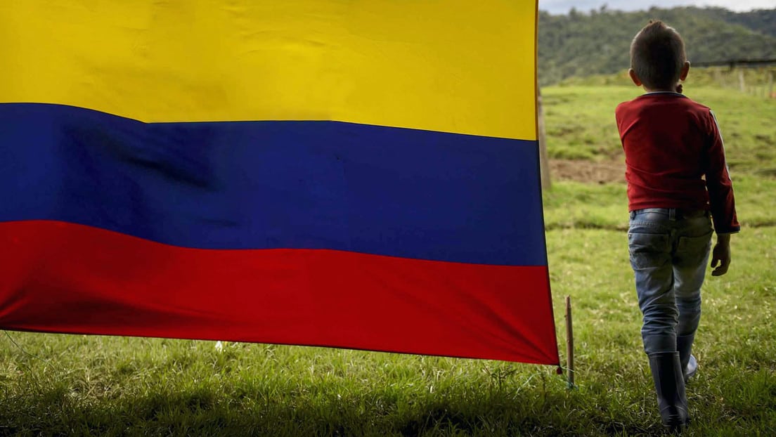 Polémica en Colombia por un artículo del Código Electoral que permitiría cambiar de sexo desde los 5 años