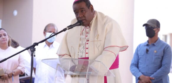 Obispo Castro Marte advierte presencia de francotiradores contra planes de seguridad ciudadana