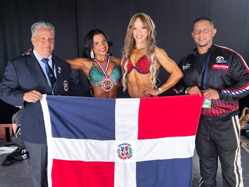 Dominicana Mayreni Sánchez tercera del mundo en competencia de Fisiculturismo