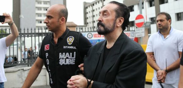 Condenan a 8,658 años de cárcel para telepredicador turco por secuestro y abusos sexuales