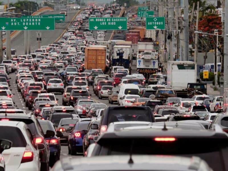 Abogado Carlos Santana pide una reforma en las leyes de tránsito