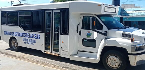 Ayuntamiento de San José de Matanzas adquiere nuevos vehículos para limpieza y estudiantes