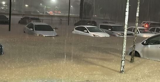 Superintendencia de Seguros recibe documentación vehículos afectados por lluvias del  4 de noviembre