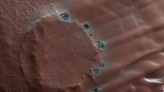 La NASA muestra el invierno en Marte: nieve en forma de cubo, paisajes helados, escarcha y temperaturas bajo cero