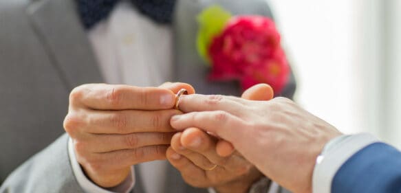 EE.UU. aprueba una ley que blinda el matrimonio gay a nivel federal