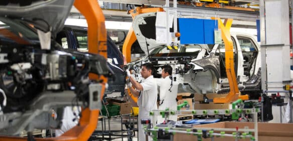 México y Canadá ganan fallo contra EE.UU. sobre reglas de origen del sector automotriz