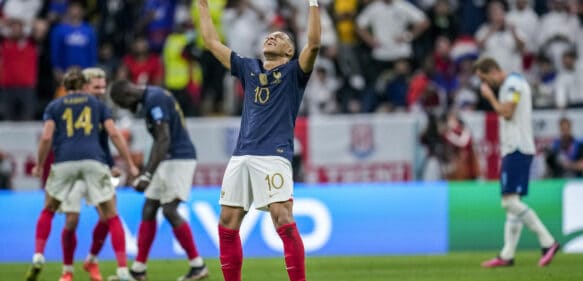 Francia elimina a Inglaterra por la mínima diferencia y pasa a semifinales
