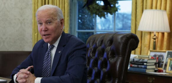 Biden firma el presupuesto de EE.UU. para el 2023, que incluye un paquete de ayuda multimillonaria a Ucrania