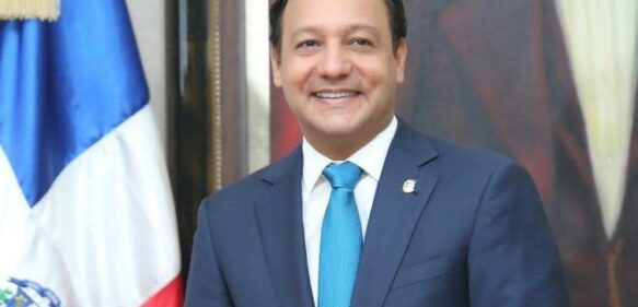 Abel Martínez declara el 2023 como “Año del Fortalecimiento de la Dominicanidad en todo el Municipio de Santiago”