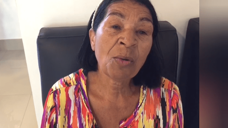 Mujer cancelada del Minerd bajo licencia dice no tiene ni para medicamentos