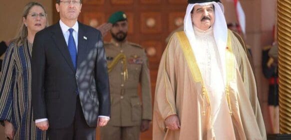 El presidente de Israel visita Baréin por primera vez en la historia