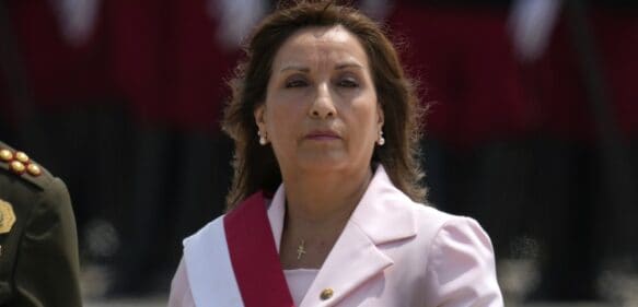 La nueva presidenta de Perú no descarta convocar elecciones anticipadas