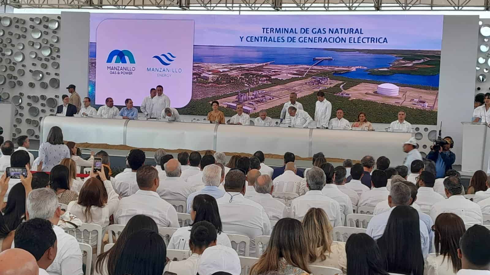 Dan inicio a la construcción de un megaproyecto energético en Manzanillo