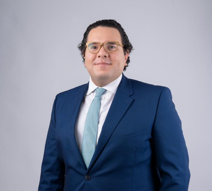 Presidente Abinader designa a Víctor Livio Enmanuel Cedeño Brea intendente del Mercado de Valores