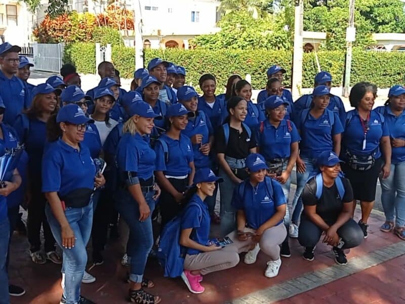 Ministerio de la Mujer toca las puertas del Cibao Nordeste con la jornada nacional “Vivir sin violencia es posible”