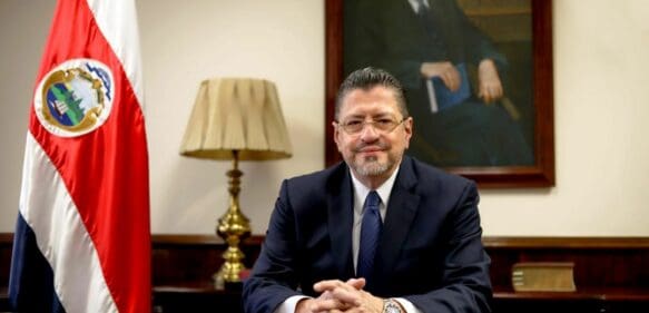 Presidente de Costa Rica destaca potencial turístico de RD y propone ruta turística que incluya a Panamá