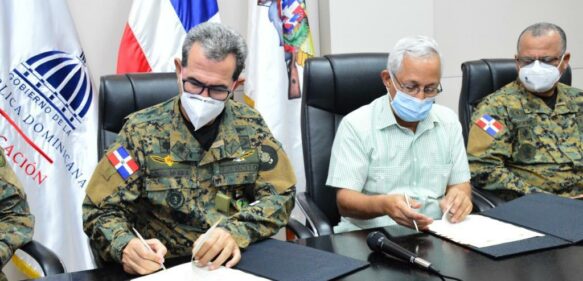 Ministerios de Defensa y de Educación firman convenio beneficia centros educativos militares