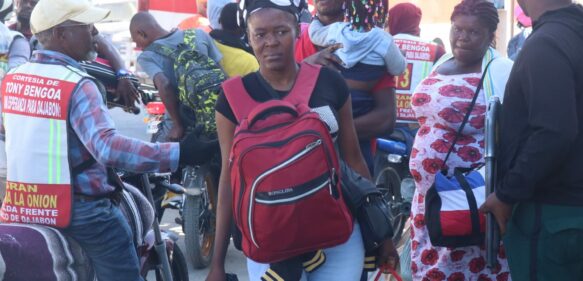 Miles de haitianos llegan a la frontera por Dajabón para retornar a su país: piden refuerzo para evitar retorno