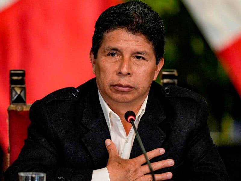 Pedro Castillo acusa a la Fiscalía, el Congreso y a Boluarte de dirigir un “plan maquiavélico”