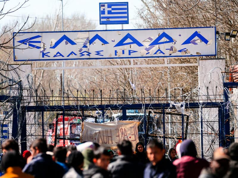 Grecia anuncia la construcción de un muro en la frontera con Turquía